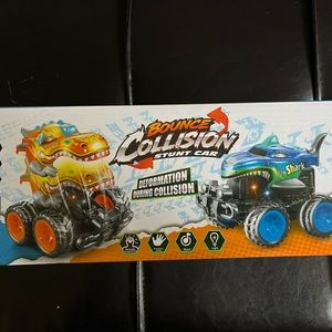 Toy stunt car. 2pk